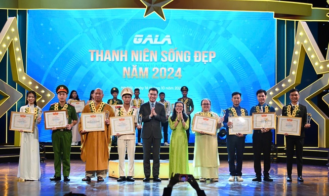 Thanh niên sống đẹp 2024: Tiến Linh lọt danh sách 20 gương thanh niên tiêu biểu trên các lĩnh vực được vinh danh - Ảnh 3.